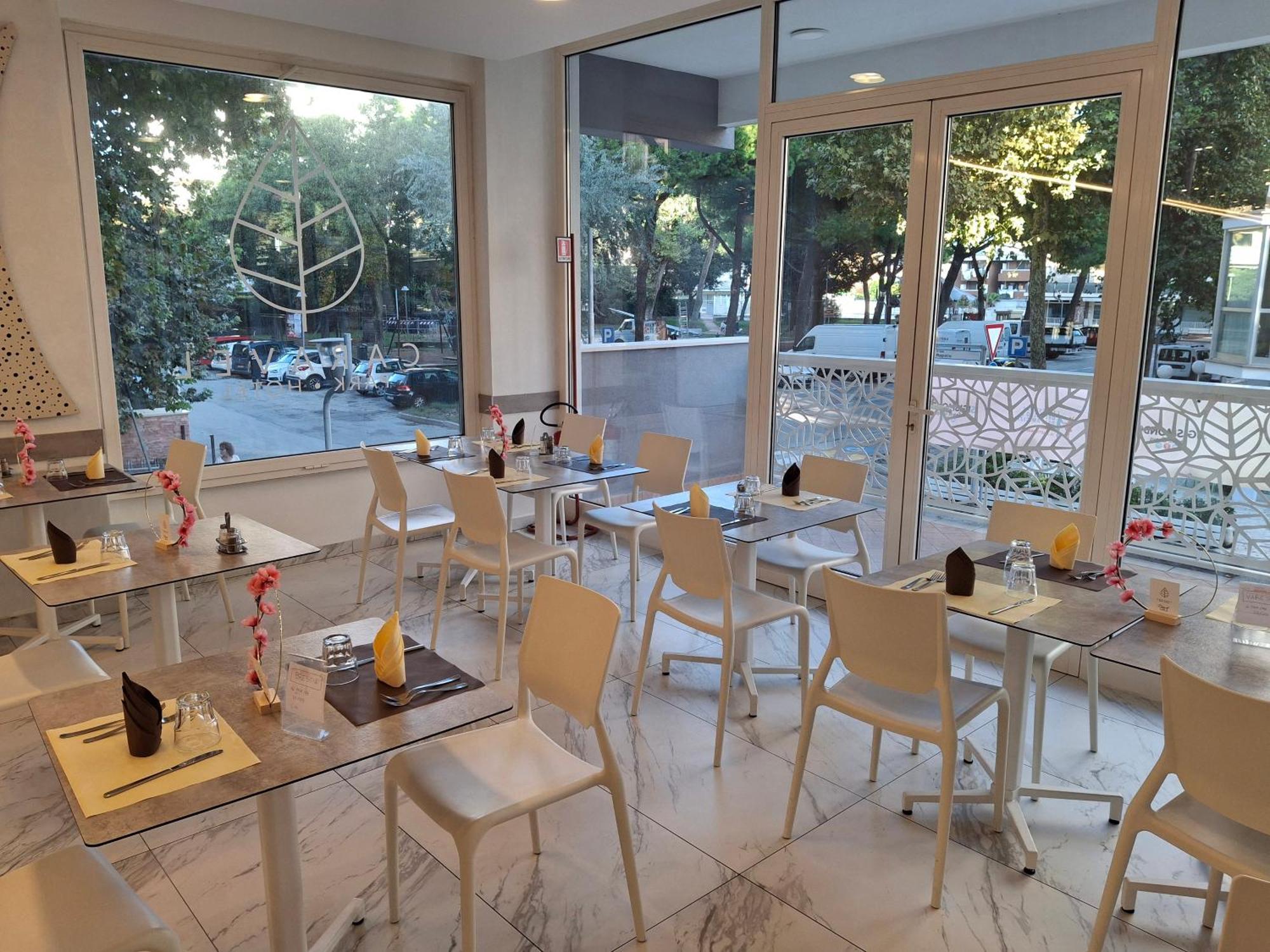 Hotel Caravel Rimini Esterno foto