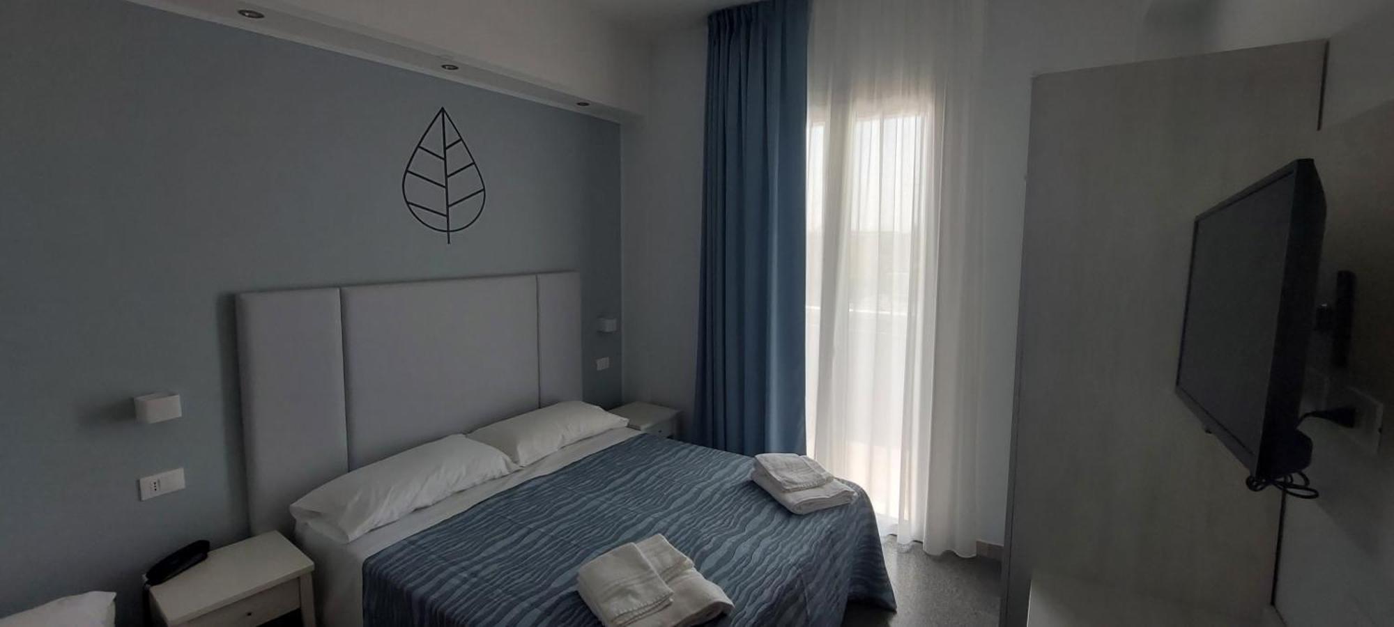 Hotel Caravel Rimini Esterno foto